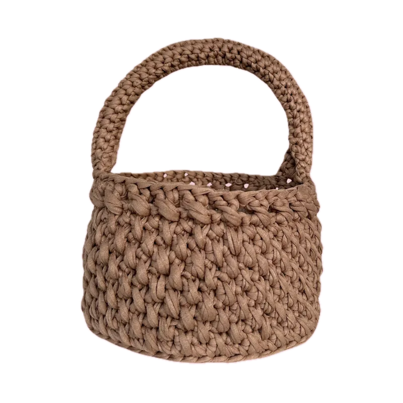 Cesta de Pascua con huevos