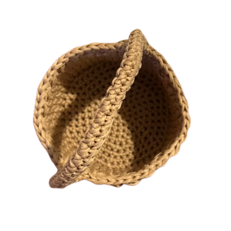 Easter basket with eggs crochet pattern — photo 3