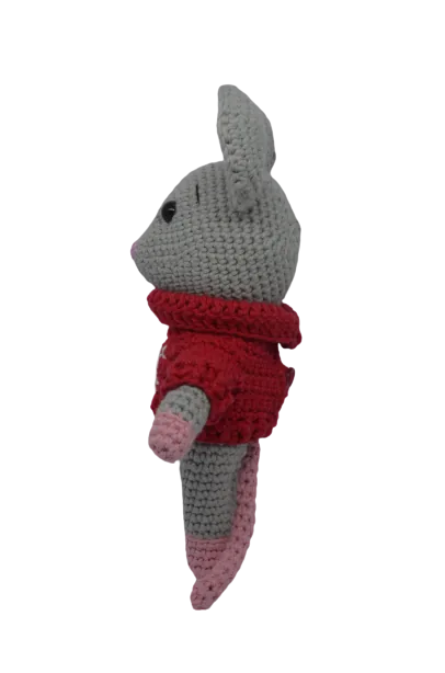 Mouse in a sweater crochet pattern — photo 4